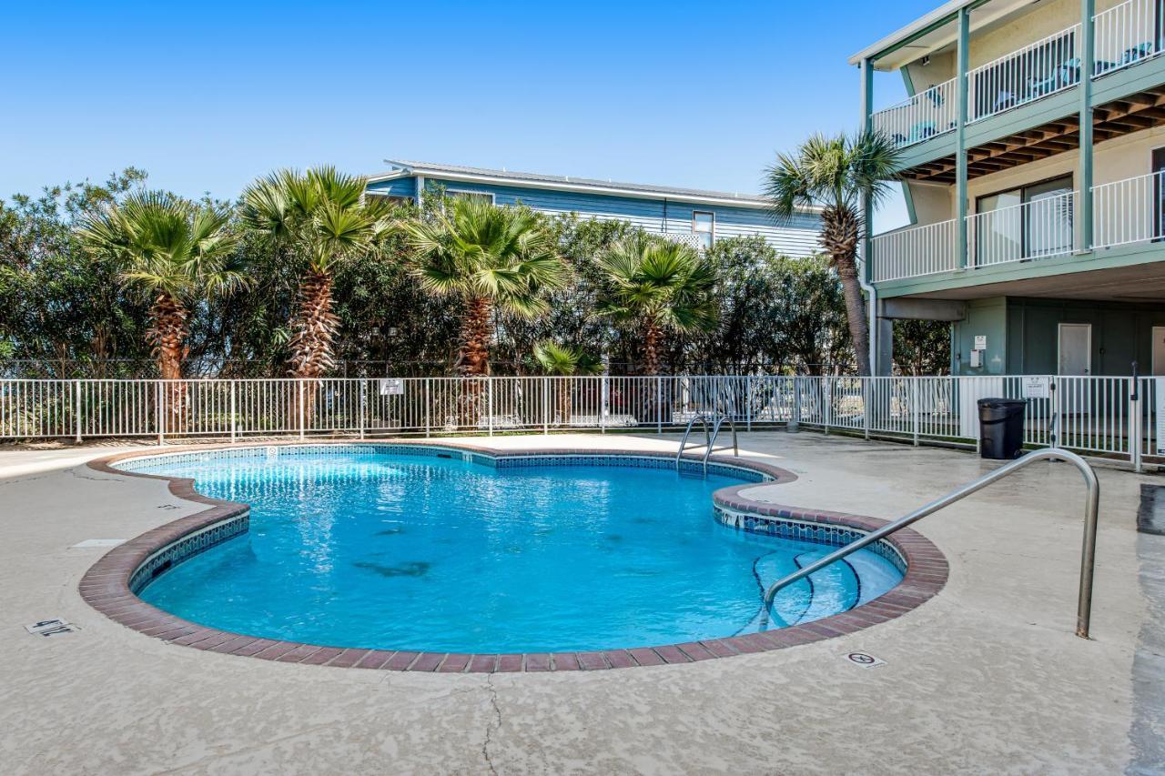 The Landing 203 By Meyer Vacation Apartment